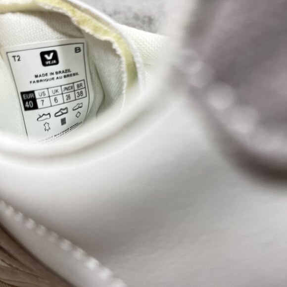 Veja Campo Leather Sneakers - Men's Size EU 40 / US 7 - White - Picture 9 of 9